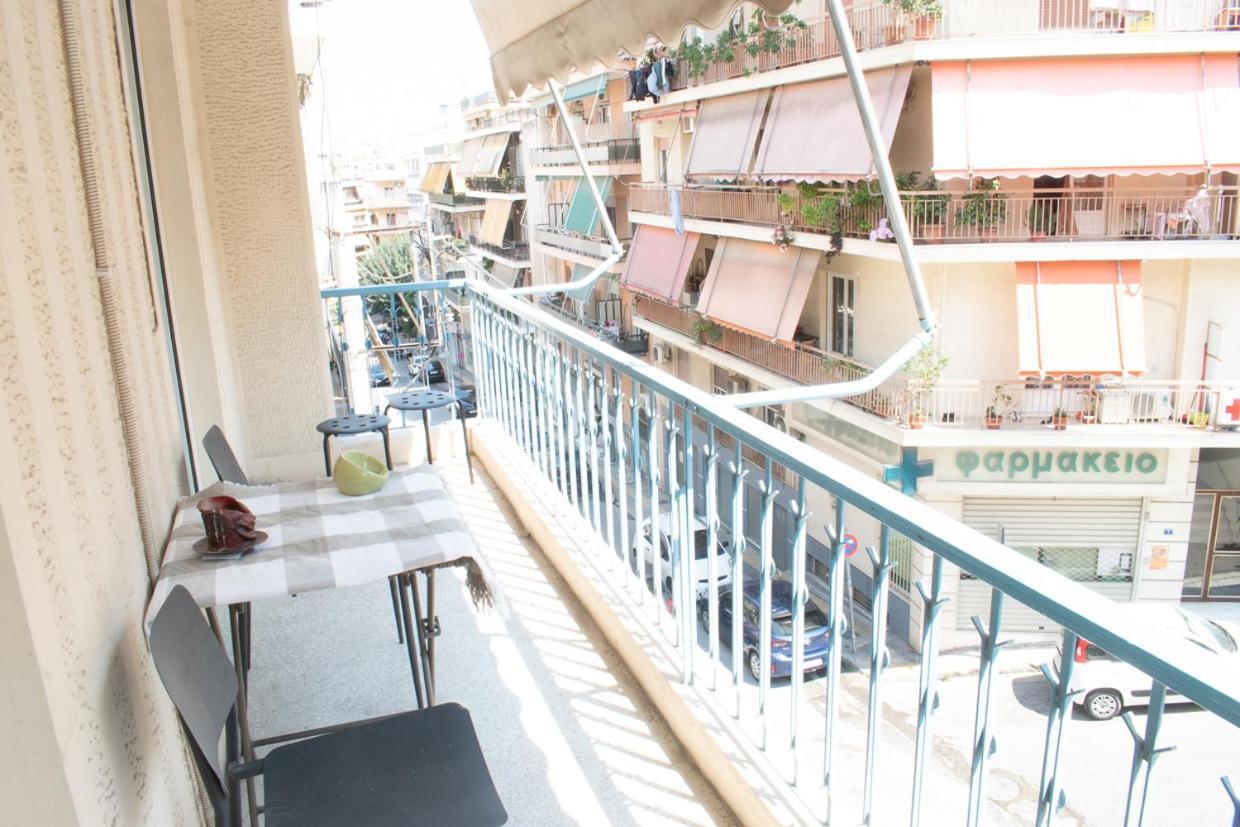 Apartment Vresthenis Athènes Extérieur photo