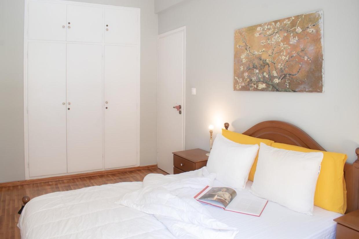 Apartment Vresthenis Athènes Extérieur photo