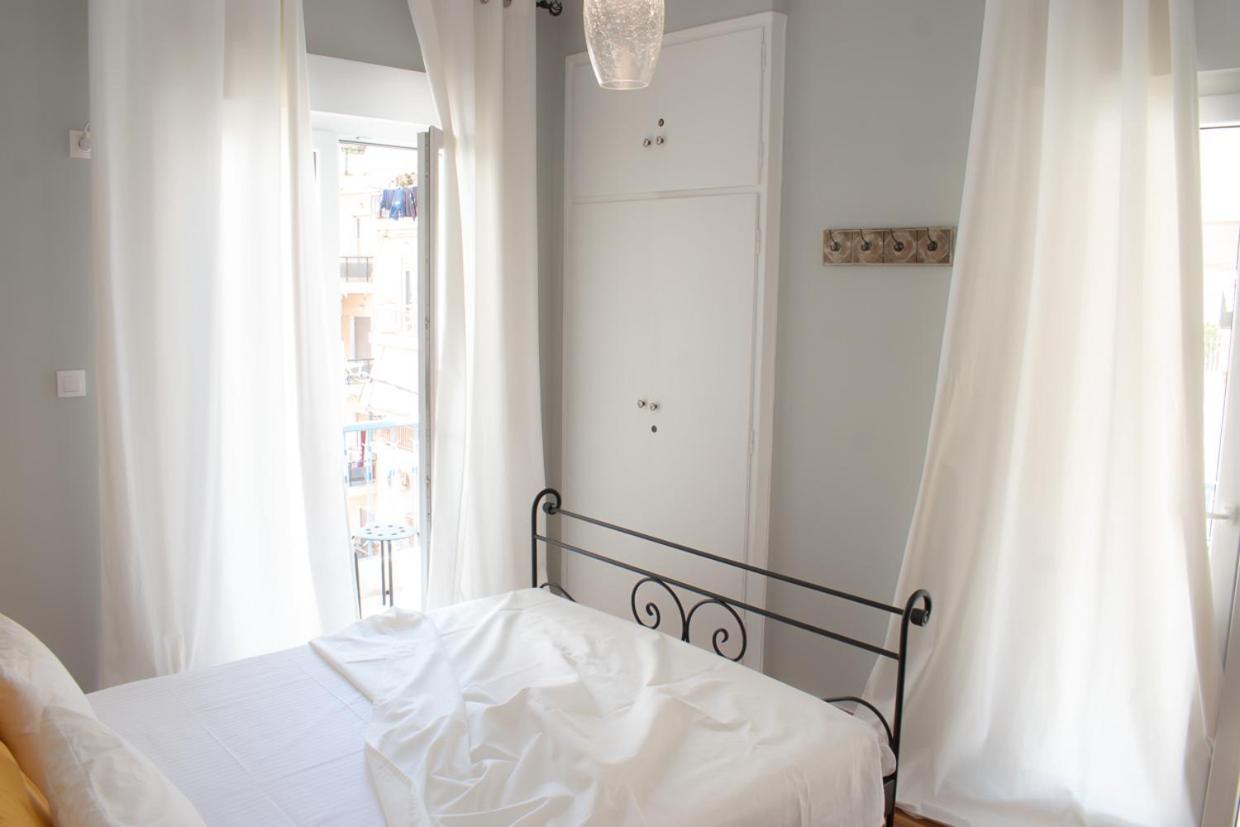 Apartment Vresthenis Athènes Extérieur photo