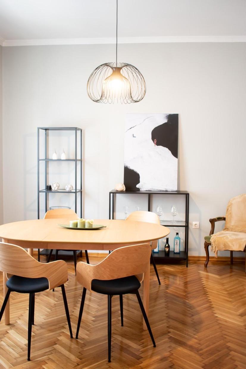 Apartment Vresthenis Athènes Extérieur photo